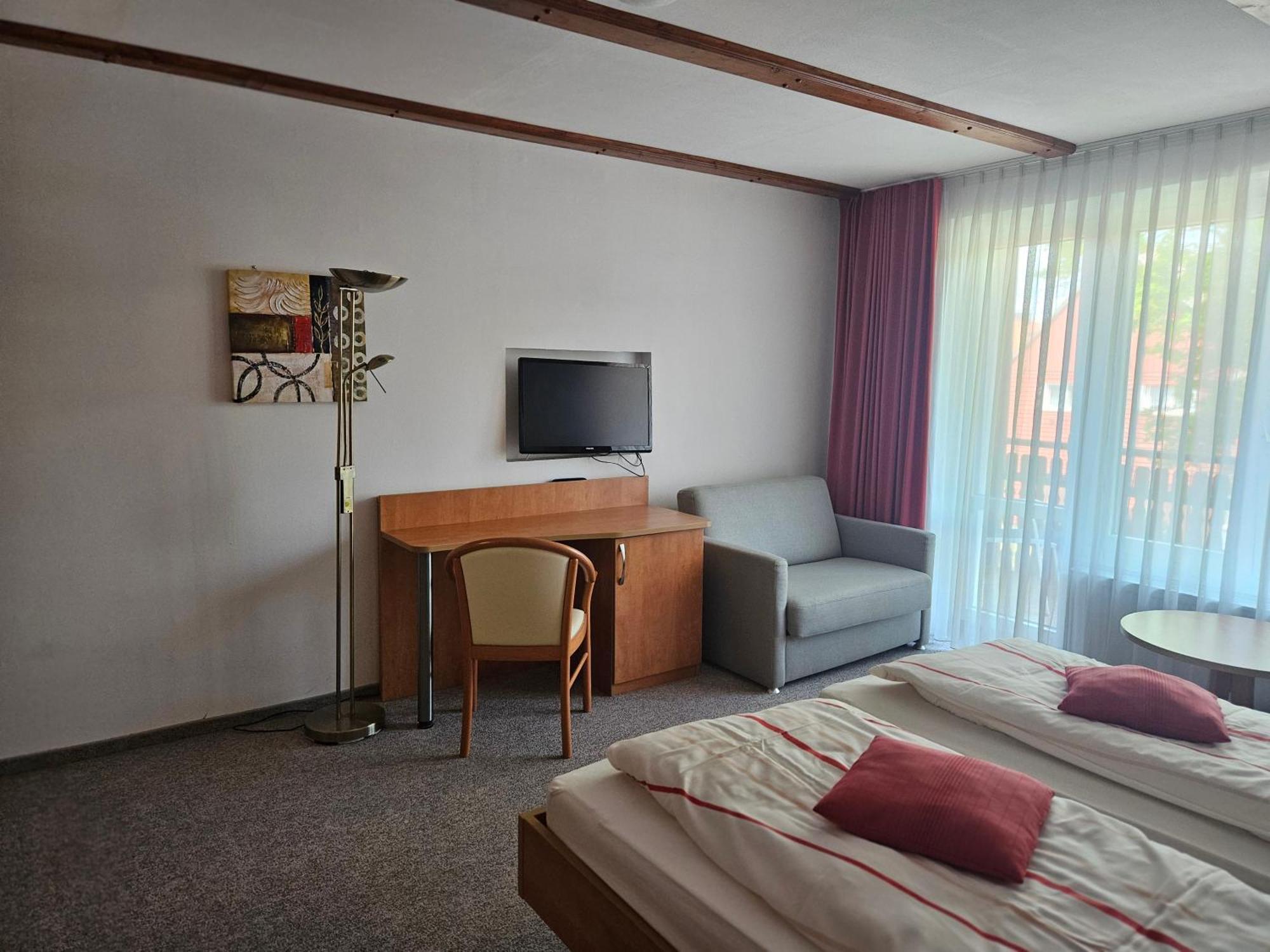 Hotel Zur Krone Hasselfelde Exteriör bild